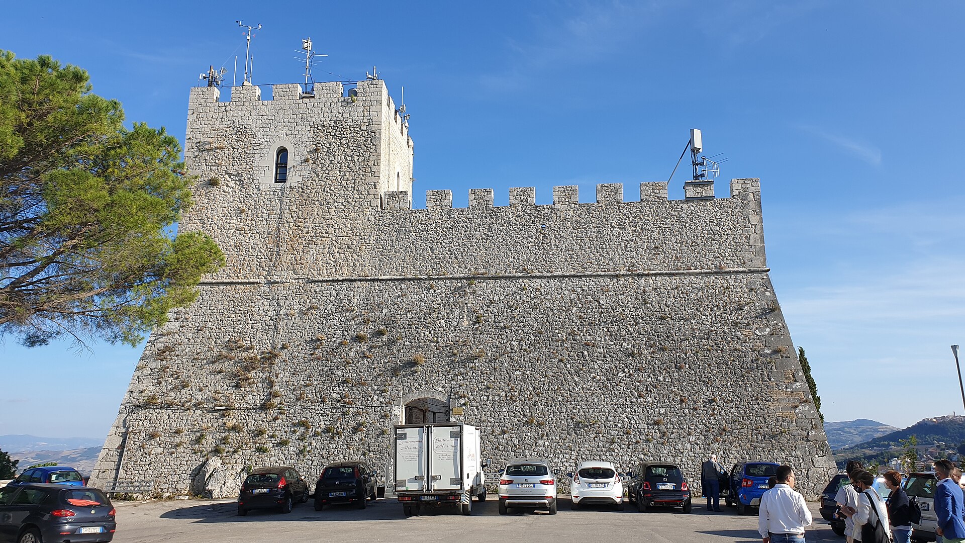 Campobasso: the train stops short, the bus finishes