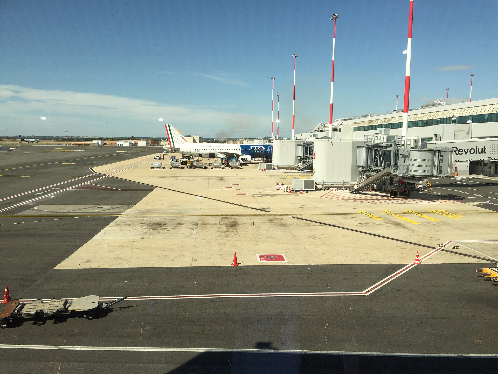 Which Italian airport for which trip
